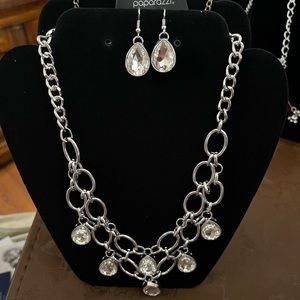 Paparazzi Necklace with earrings for only $10